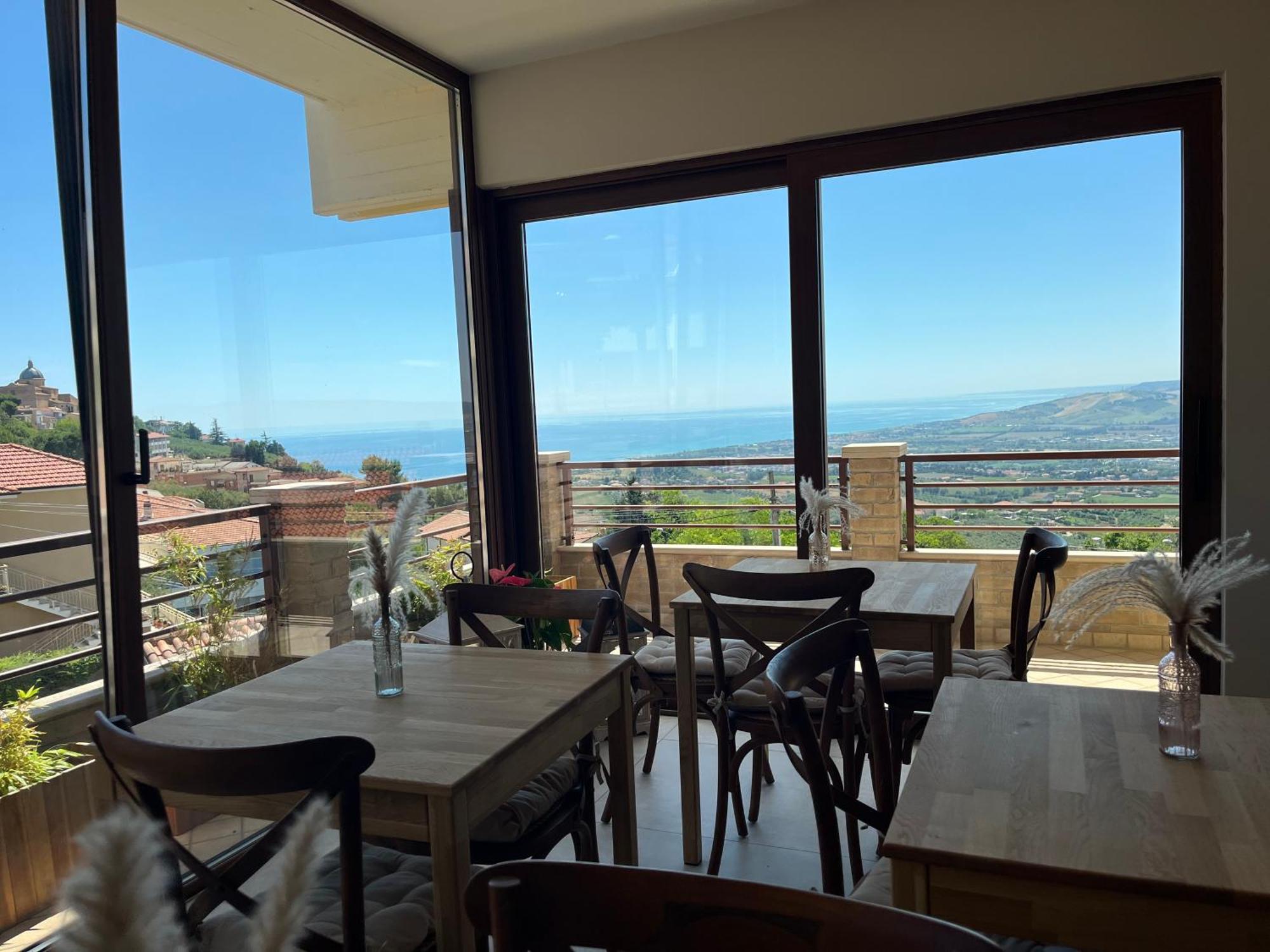 Seta Luxury Apartment Roseto Degli Abruzzi Luaran gambar